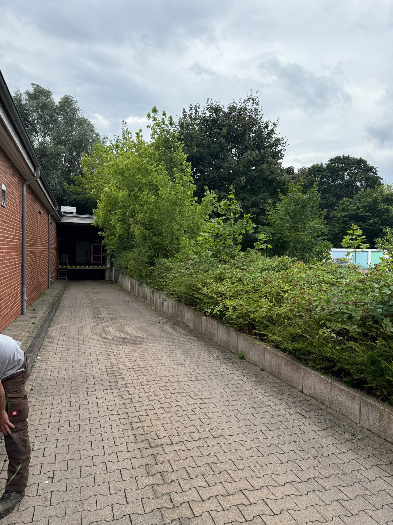Außenanlage eines betreuten Objekts